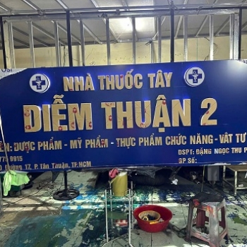 THI CÔNG BẢNG HIỆU NHÀ THUỐC GIÁ RẺ