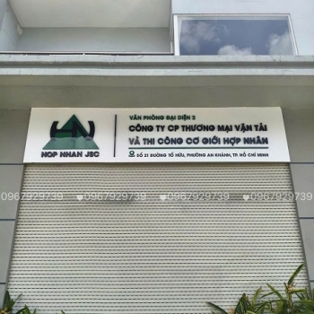 BẢNG HIỆU ALU CHỮ NỔI MICA GIÁ RẺ 
