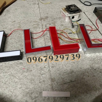 NHẬN GIA CÔNG CHỮ NỔI SÁNG ĐÈN THEO YÊU CẦU 
