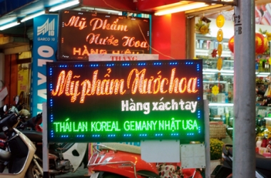 Làm bảng hiệu đèn led giá rẻ hàng đầu